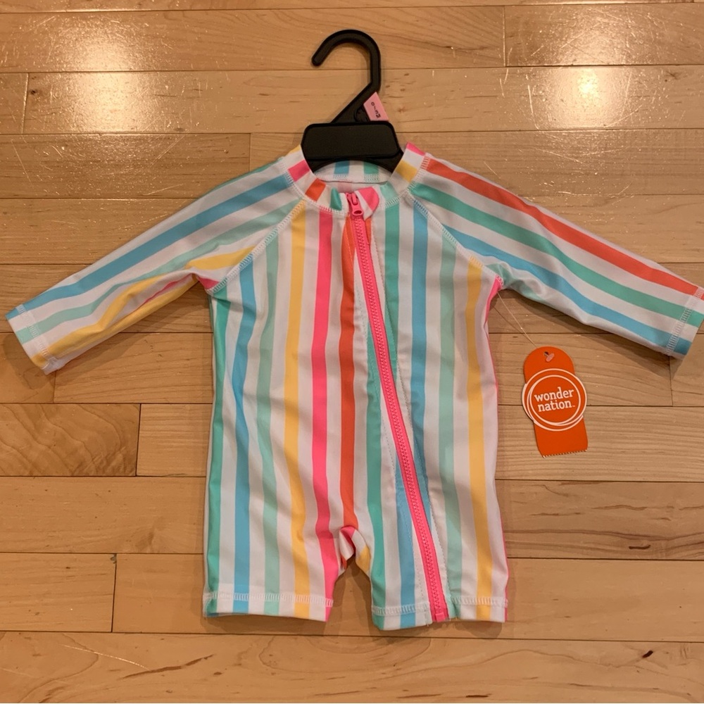 New! Baby girls size 0-3 months rash guard swimsuit long sleeve rainbow stripes